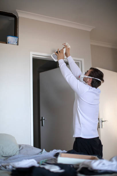 Best Biohazard Mold Removal  in Edgewater, MD